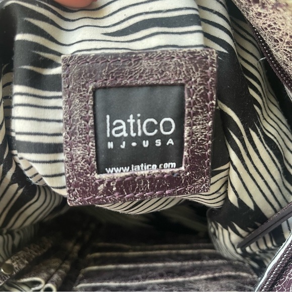 Latico Distressed leather Shoulder Bag - Picture 3 of 4